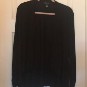 Light weight tiered black cardigan